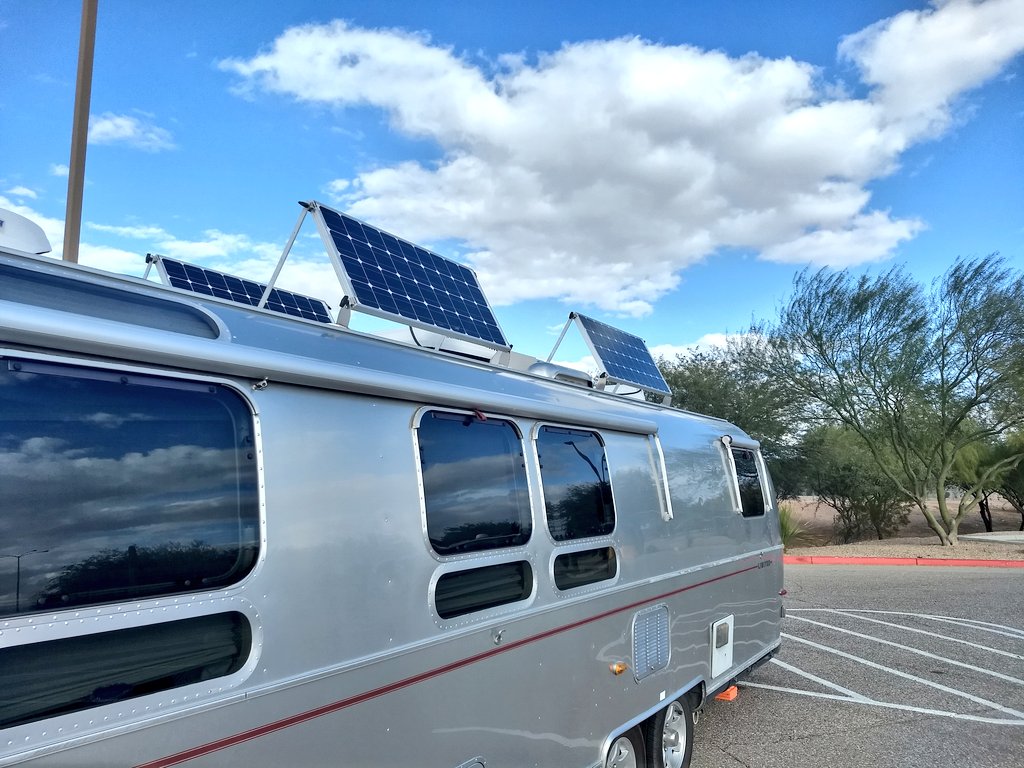 As digital nomads, this is how we do those #NoSpend weeks